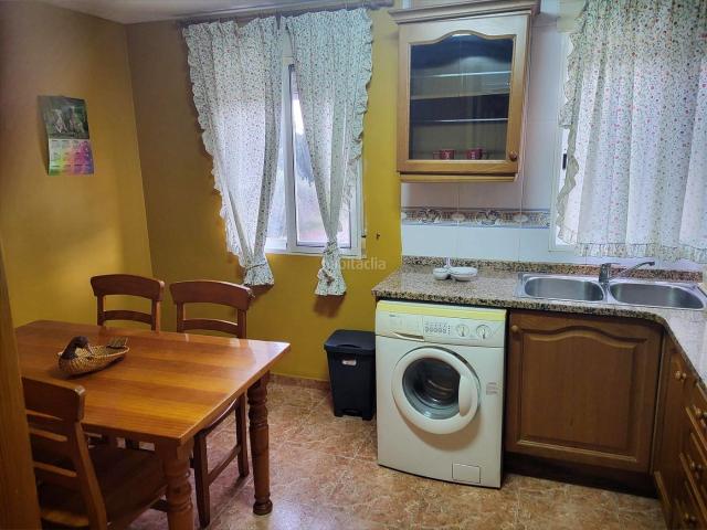 Piso en venta en Vall d´Alba. PISO EXTERIOR CON ALMACÉN DE 42 M2. Pisos Vall.