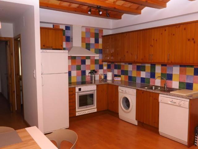 Piso en venta en Vall de Ebo. La vall d´ebo plaza mayor. Pisos Vall de.
