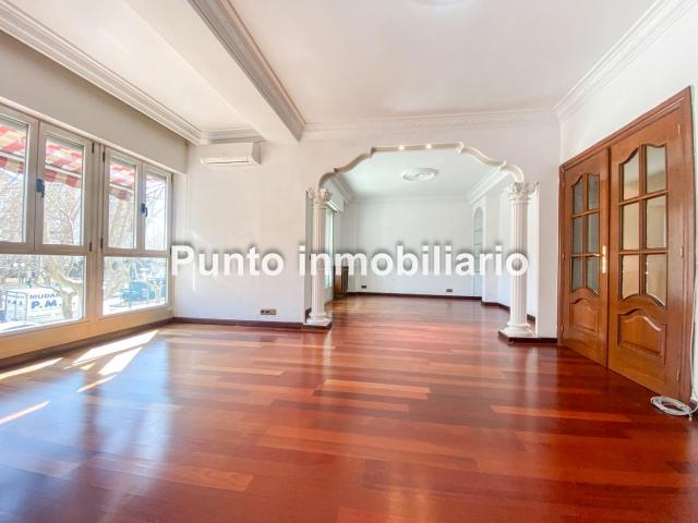 Piso en venta en Valladolid, Campo Grande. PASEO DE ZORRLLA: Vivienda en venta. Pisos.