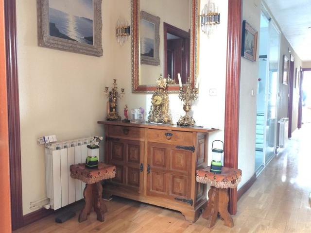 Piso en venta en Valladolid, Campo Grande. Piso en venta en Centro, 2 dormitorios. Pisos.