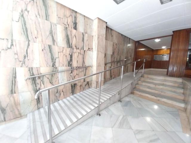 Piso en venta en Valladolid, Campo Grande. Piso en venta en Centro, 4 dormitorios. Pisos.
