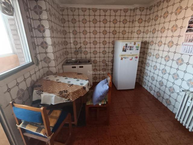 Piso en venta en Valladolid, Centro. NO COBRAMOS HONORARIOS A LA PARTE COMPRADORA.Espacioso y luminoso piso ubicado en pleno centro de Valladolid, ideal para quienes b. Pisos.