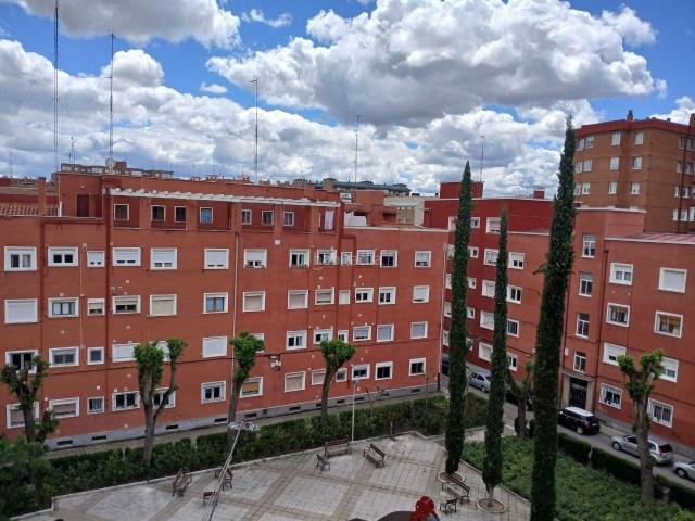 Piso en venta en Valladolid, Delicias. PISO EN VENTA EN PASEO SAN VICENTE. Pisos.