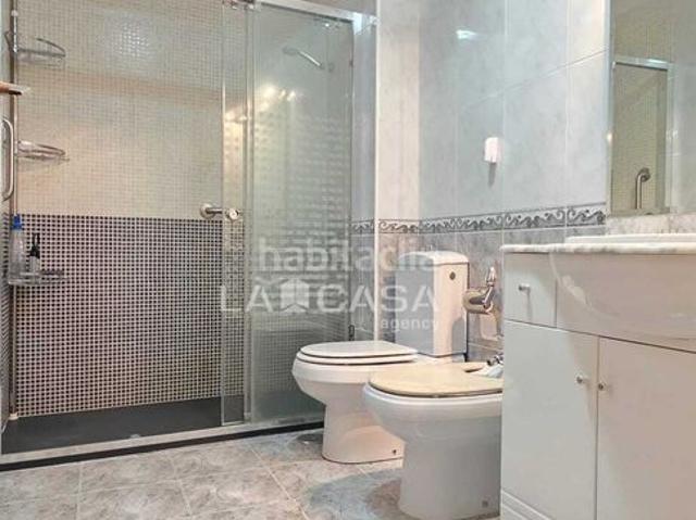 Piso en venta en Valladolid, Hospital. Amplio, luminoso y con terraza Tu próximo hogar junto a la Avenida Palencia. Pisos.