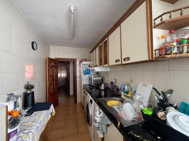 Piso en venta en Valladolid, Rondilla. Atención a todos los amantes del buen vivir en Valladolid! Tenemos una joya inmobiliaria esperando por ti en el corazón de la ciud. Pisos.