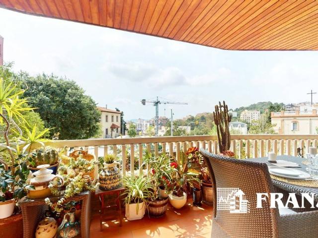 Piso en Venta en Vallcarca i els Penitents