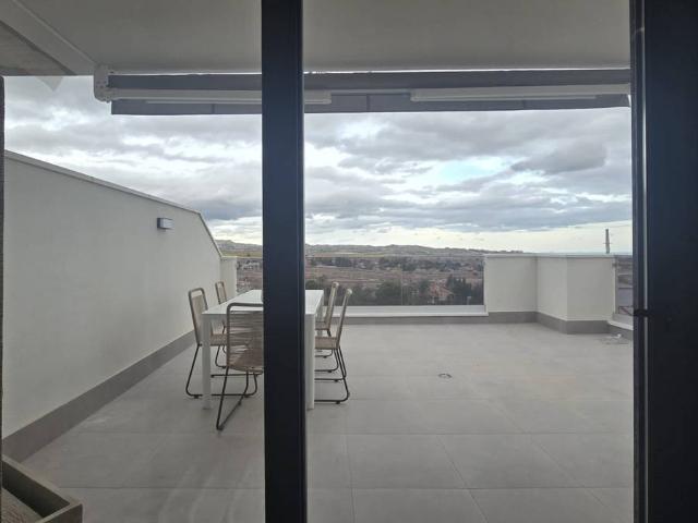 Piso en Venta en Valle del Sol