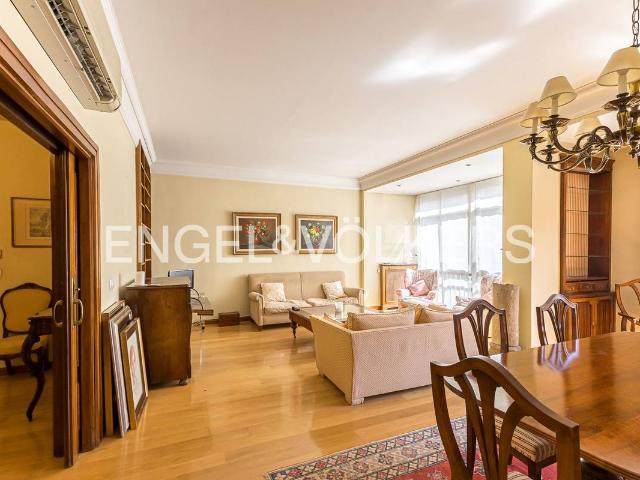 Piso en Venta en Vallehermoso
