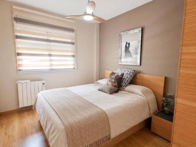 Piso en Venta en Vallirana
