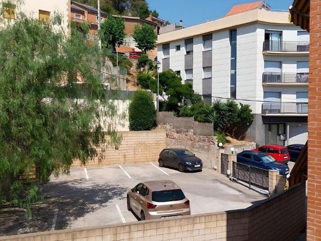 Piso en venta en Vallirana, de 108 m² 2 habitaciones por 215.000