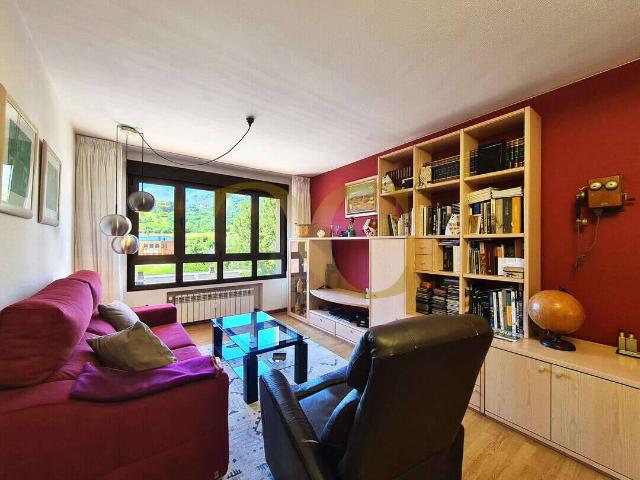 Piso en Venta en Vallobín