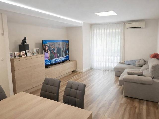 Piso en Venta en Vara de Quart