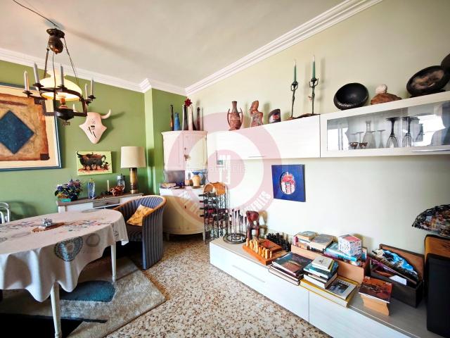 Piso en venta en Vélez Málaga, Camino Viejo de Málaga. ? IMF Gestión de Inmuebles vende magnifico Piso de 3 Dormitorios en el Centro de Vélez Málaga. Pisos Vélez.