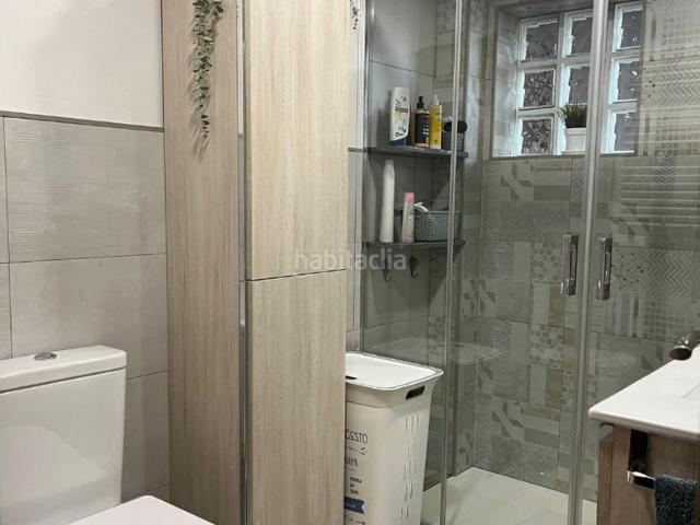 Piso en venta en Vélez Málaga, Norte Barrio del Pilar El Reñidero. Gran bajo en zona norte. Pisos Vélez.