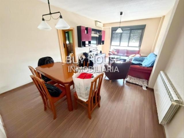Piso en venta en Velilla de San Antonio. AMPLIO PISO EN VELILLA DE SAN ANTONIO MADRID. Pisos Velilla de San.