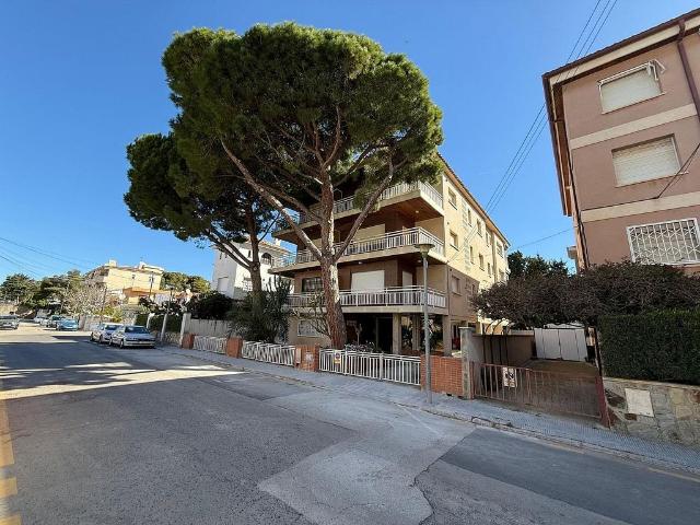 Piso en venta en Vendrell, El, de 70 m² 2 habitaciones por 163.000