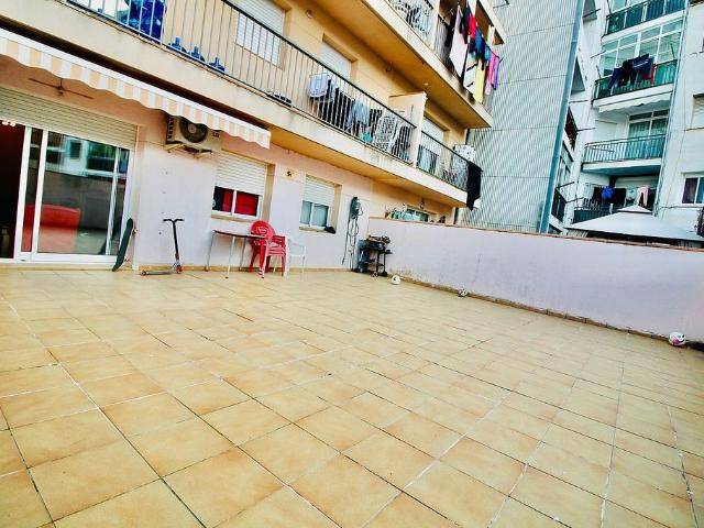 Piso en venta en calle Mossèn Jaume Urgell, Vendrell, El, de 81 m² 3 habitaciones por 98.000 €