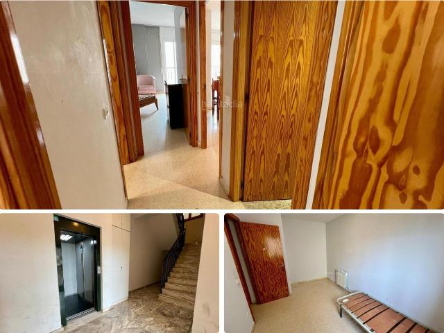 Piso en venta en Vendrell El, El Tancat Mas d´en Gual Costa Dorada. 33425 Mas den Gual, piso de 3 dormitorios y amplio parking. Pisos Vendrell.