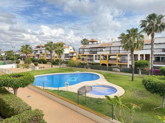Piso en venta en Vera, Lomas del Mar. PISO DE 3 HAB. CON GRAN TERRAZA Y RESORT CERCA DEL FUTURO AVE. Pisos.