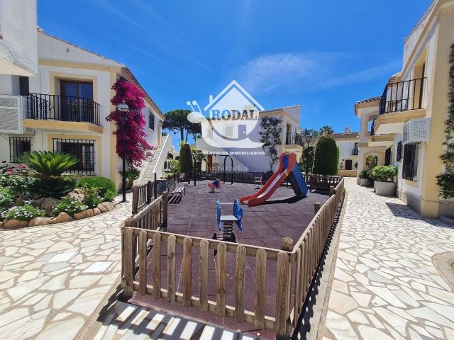 Piso en venta en Vera, Las Marinas Pueblo Laguna. Amplio apartamento en Vera Playa, ideal para vivir o invertir. Pisos.