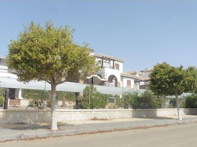Piso en Venta en Vera Playa, Almería