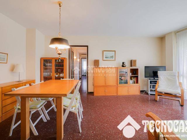 Piso en Venta en Veral d'Ocata