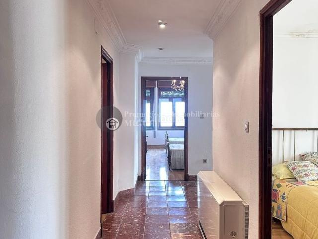 Piso en venta en Verín. Emblemática vivienda en el corazón de Verín. Pisos.
