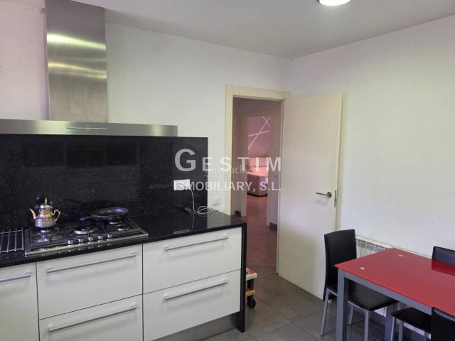 Piso en venta en Vic, Estadi Santa Anna. Pis en venta en ESTADI. Pisos.