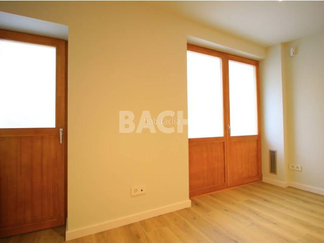 Piso en venta en Vic, Nord. Piso en venta en Centro Histórico. Pisos.
