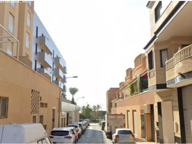 Piso en Venta en Vícar, Almería