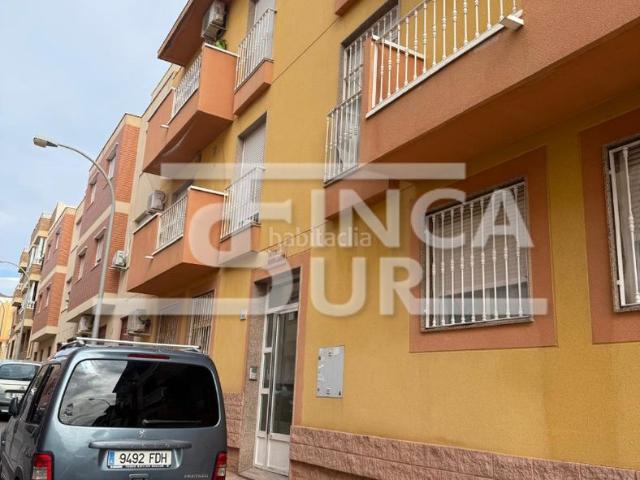 Piso en venta en Vícar, La Gangosa. Venta de piso alquilado en Vícar. Pisos.