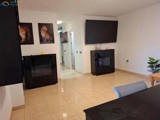 Piso en Venta en Vícar