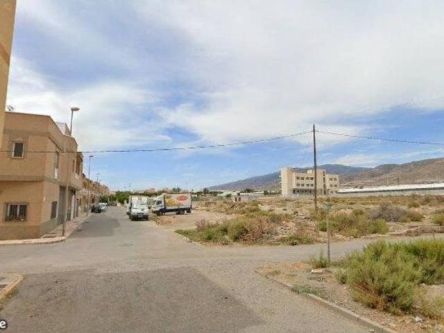 Piso en Venta en Vícar