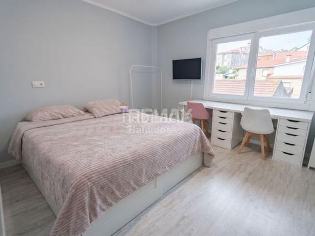 Piso en venta en Vigo, Coia. Pisos.