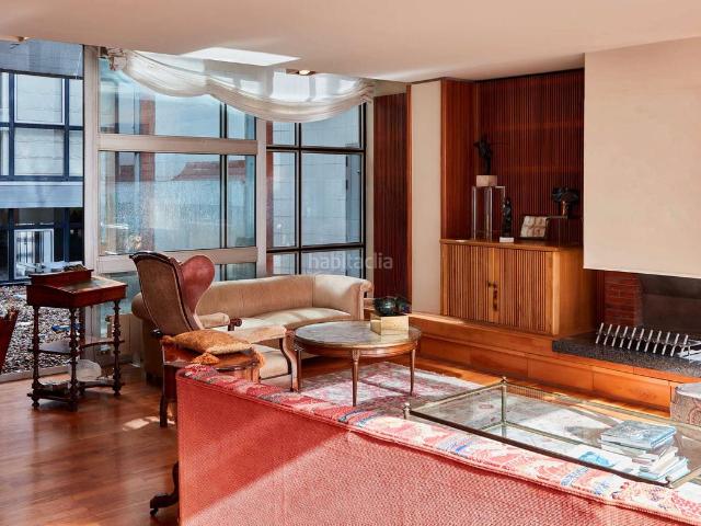 Piso en venta en Vigo, Centro Areal. Configuración espacial singular con la arquitectura de Xosé Bar Boo. Pisos.