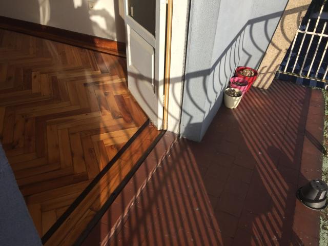 Piso en venta en Vigo, A Salgueira O Castaño. INVERTIR, BUEN REDIMIENTO. Pisos.