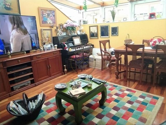 Piso en venta en Vigo, As Travesas Balaidos. MAGNÍFICO PISO DE 3 DORMITORIOS CON GARAJE, BODEGA Y TRASTERO EN ZONA DE LA MIÑOCA. Pisos.