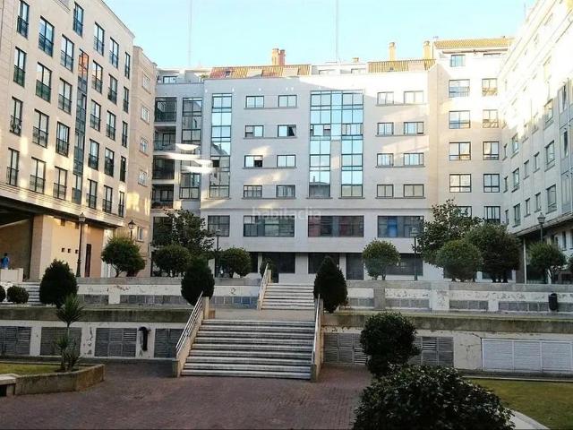 Piso en venta en Vigo, O Castro. TOTALMENTE AMUEBLADO LISTO PARA ENTRAR A VIVIR. Pisos.