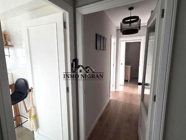Piso en venta en Vigo, Sardoma Castrelos. Piso en Avd. Castrelos, Vigo. Pisos.