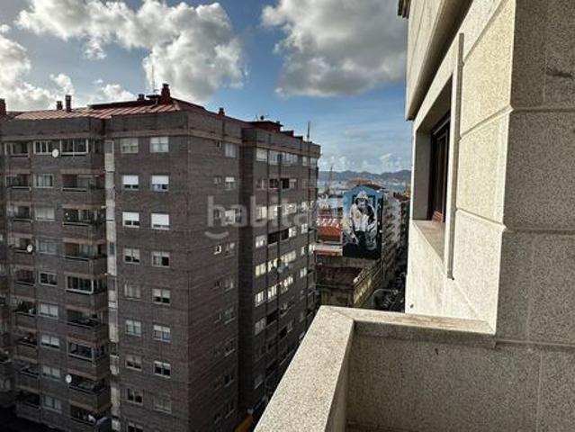Piso en venta en Vigo, Plaza de la industria. Pisos.
