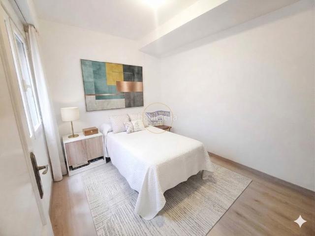 Piso en venta en Vigo, Plaza España Corte Inglés. CÉNTRICO APARTAMENTO EN VÁZQUEZ VARELA. Pisos.