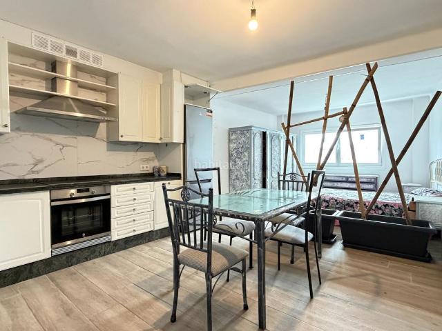 Piso en venta en Vigo, Teis. Pisos.