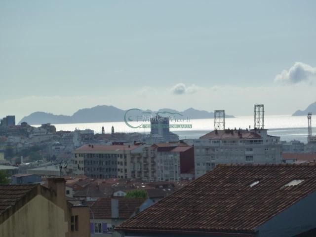Piso en venta en Vigo, Teis. Pisos.