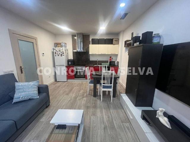 Piso en venta en Vidreres, de 47 m² 1 habitación por 141.000