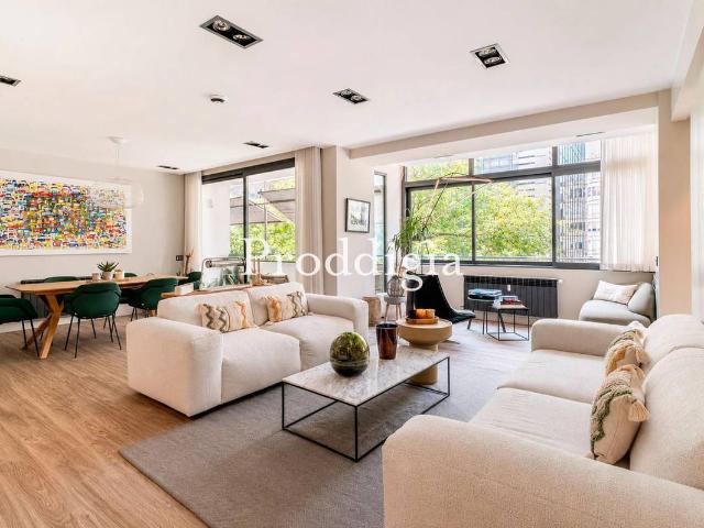 Piso en Venta en Vila de Gràcia
