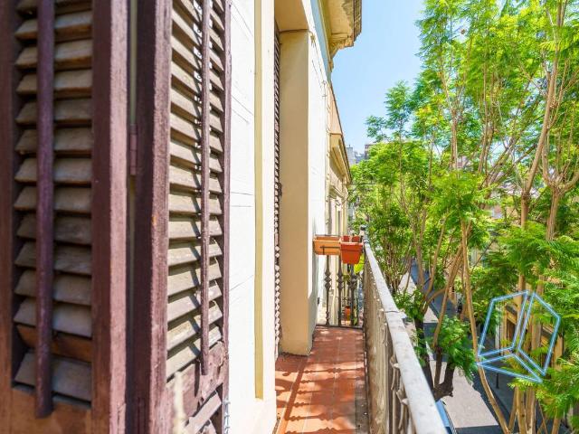 Piso en Venta en Vila de Gràcia