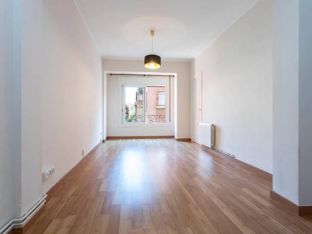Piso en Venta en Vila de Gràcia