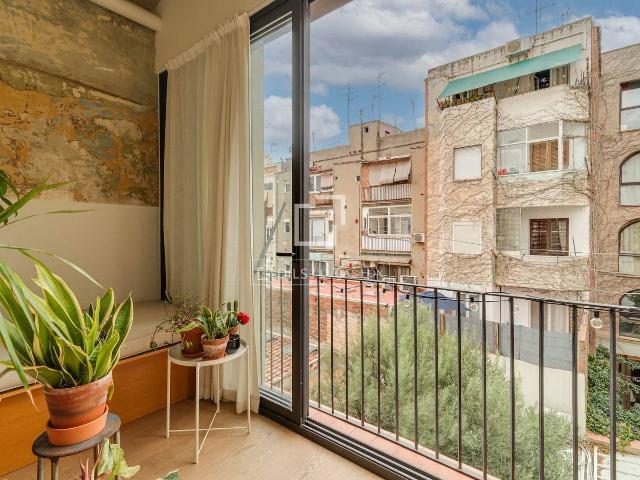 Piso en Venta en Vila de Gràcia