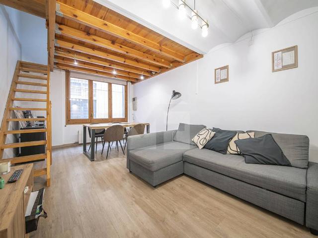 Piso en Venta en Vila de Gràcia