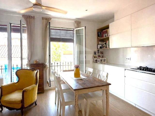 Piso en Venta en Vila de Gràcia